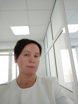 Врач-стоматолог-терапевт Навроцкая Ирина Геннадьевна